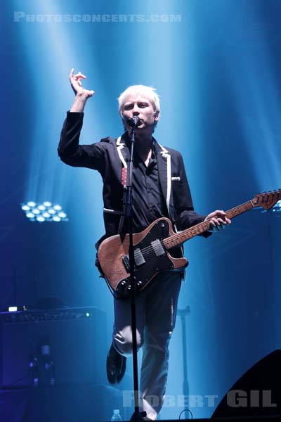 FRANZ FERDINAND - 2017-08-25 - SAINT CLOUD - Domaine National - Grande Scene - 